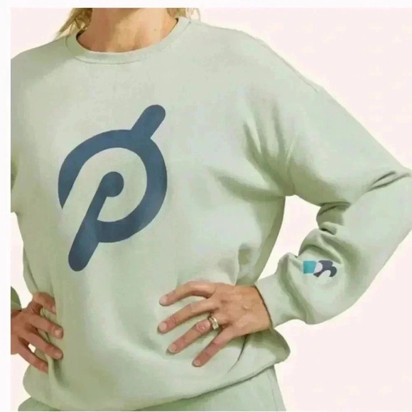 Peloton Tops - Peloton Mother’s Day My Heart Pullover Sweetheart Size M